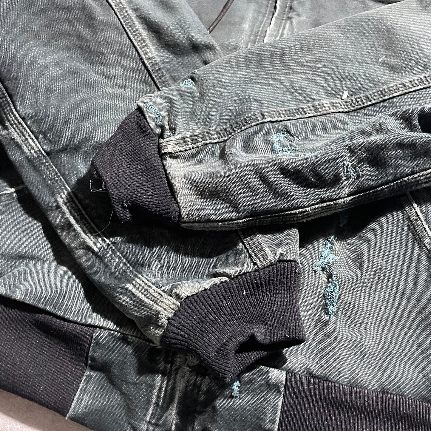 2000s Made in USA Black Carhartt Active Jacket, Duck Size L