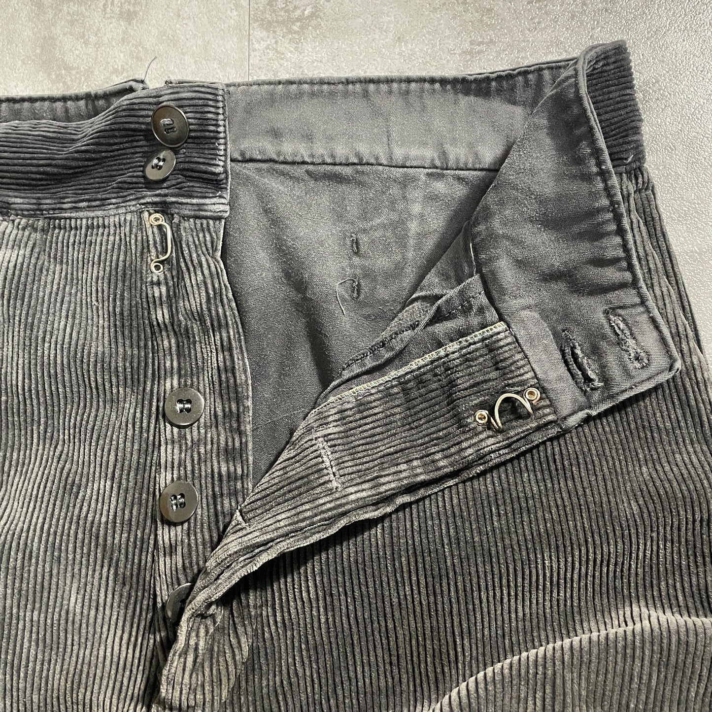 50s-60s Le Vetement De Force Farmers Wide Ribbed Corduroy in Black ,W34