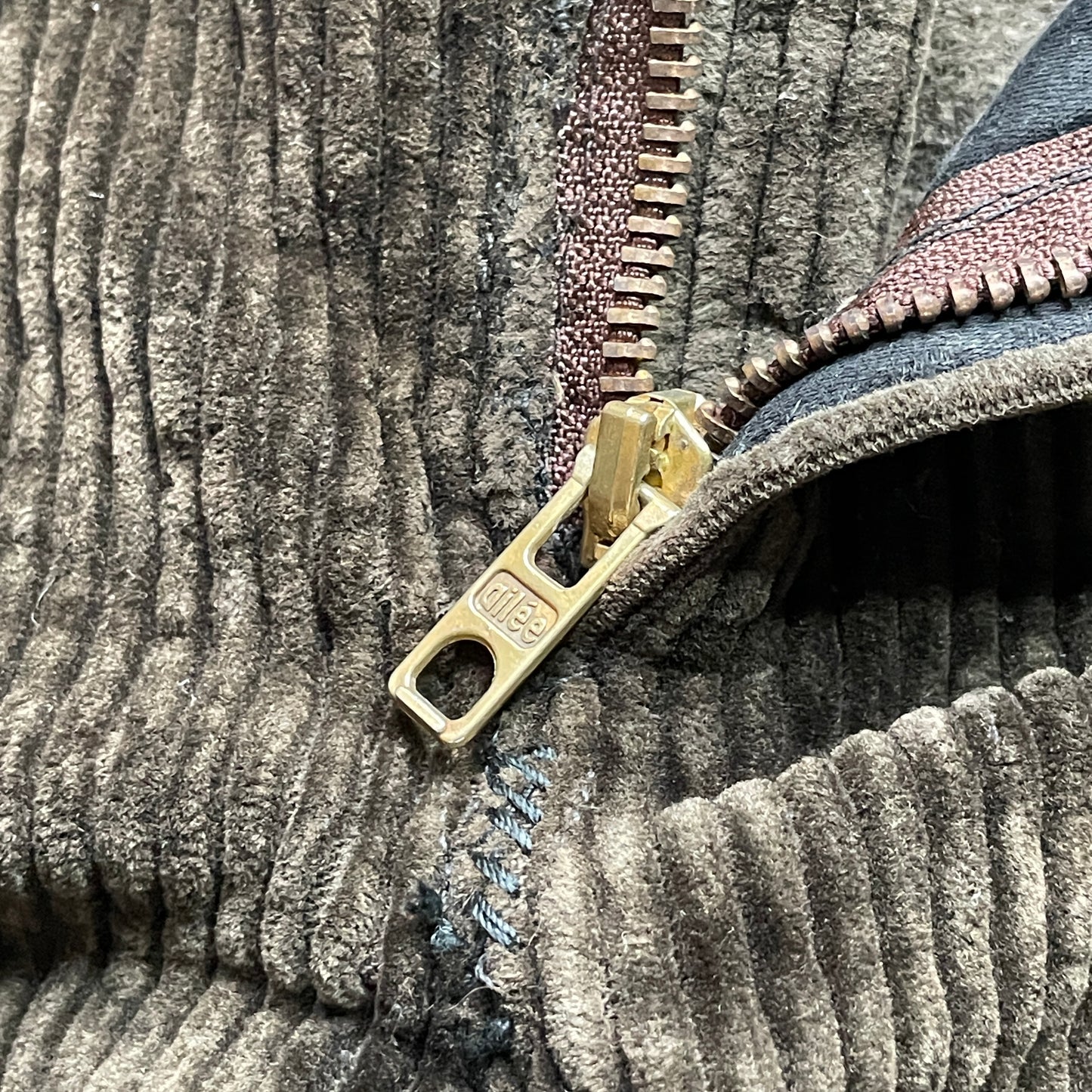 40s Farmers Wide Ribbed Corduroy, Dark Brown ,W40