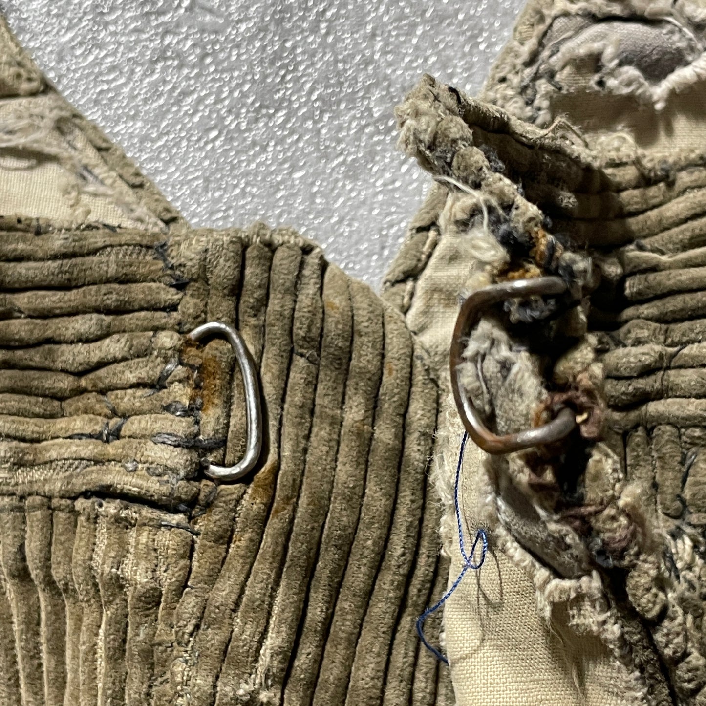 20s-30s Farmers Wide Ribbed Corduroy Brown with Needle Cinch Back, Size 32