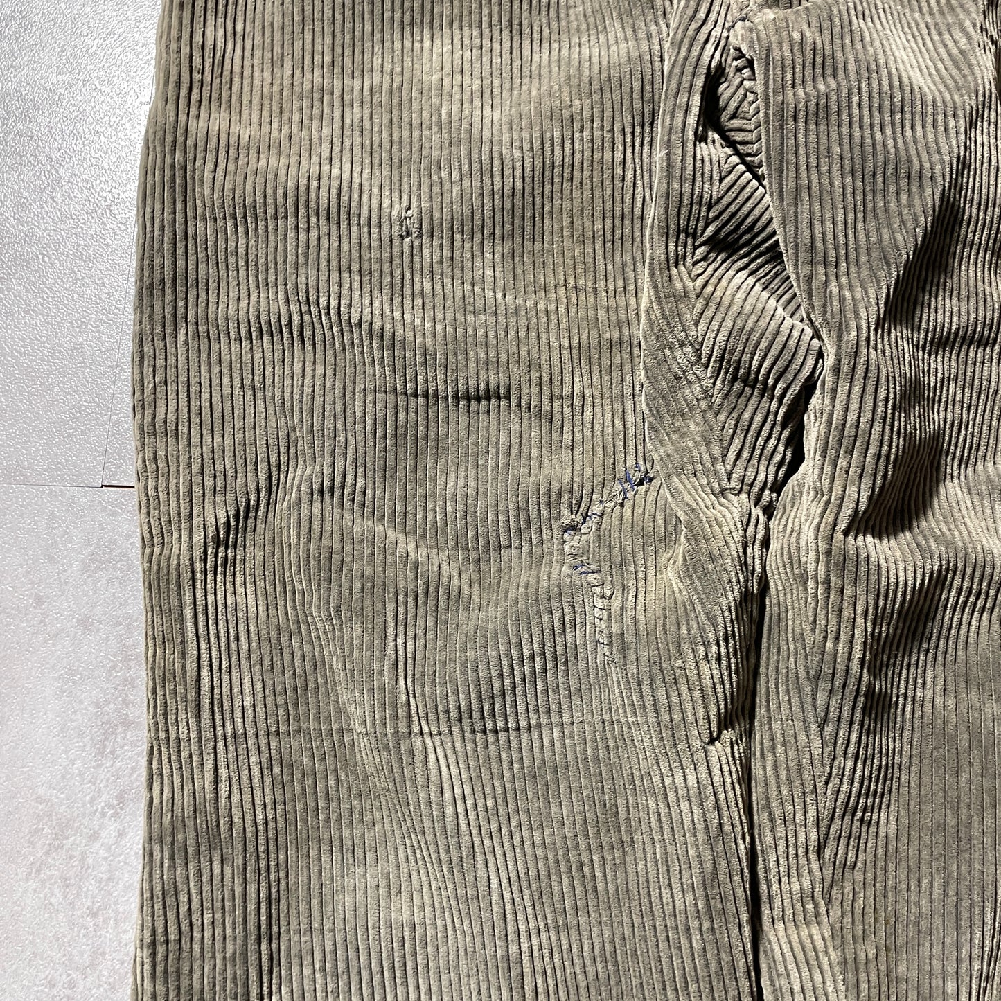 30s-40s Farmers Wide Ribbed Corduroy, Dark Brown, Needle-Style Cinch Bag, Size 37