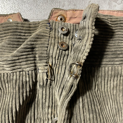 30s-40s Farmers Wide Ribbed Corduroy, Dark Brown, Needle-Style Cinch Bag, Size 37