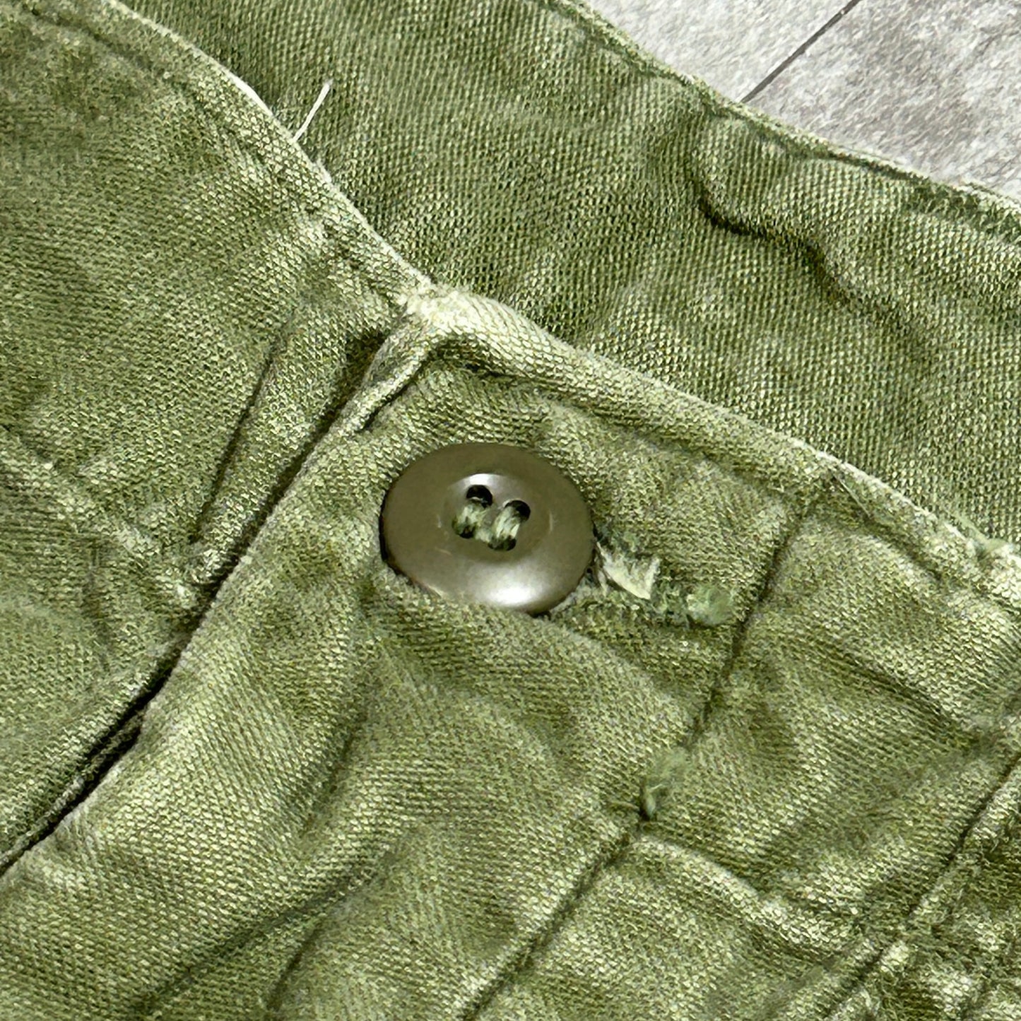 1970s US Army OG107 Baker Pants, Size 32 x 29 (W30 L26)