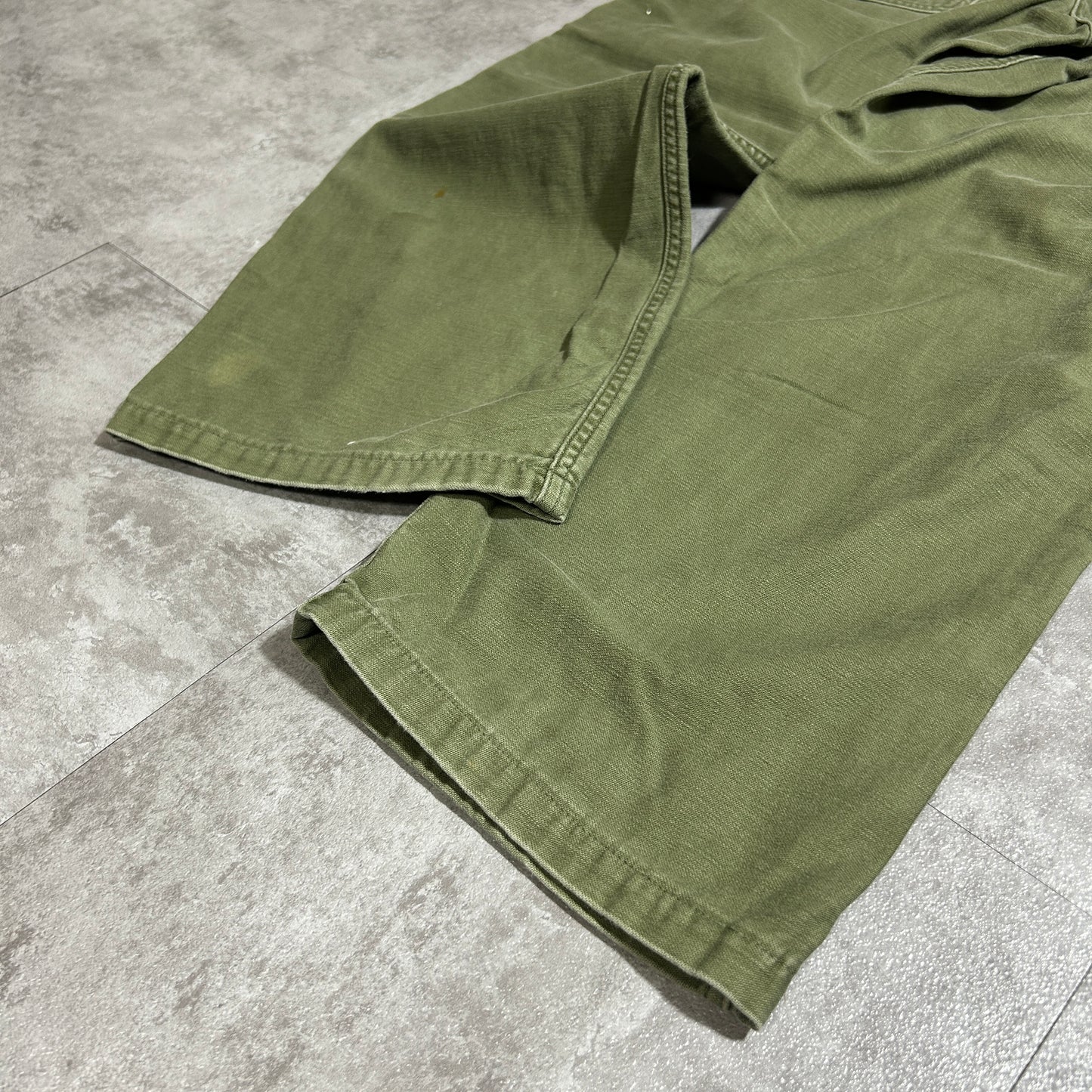 1970s US Army OG107 Baker Pants, Size 32 x 29 (W30 L26)