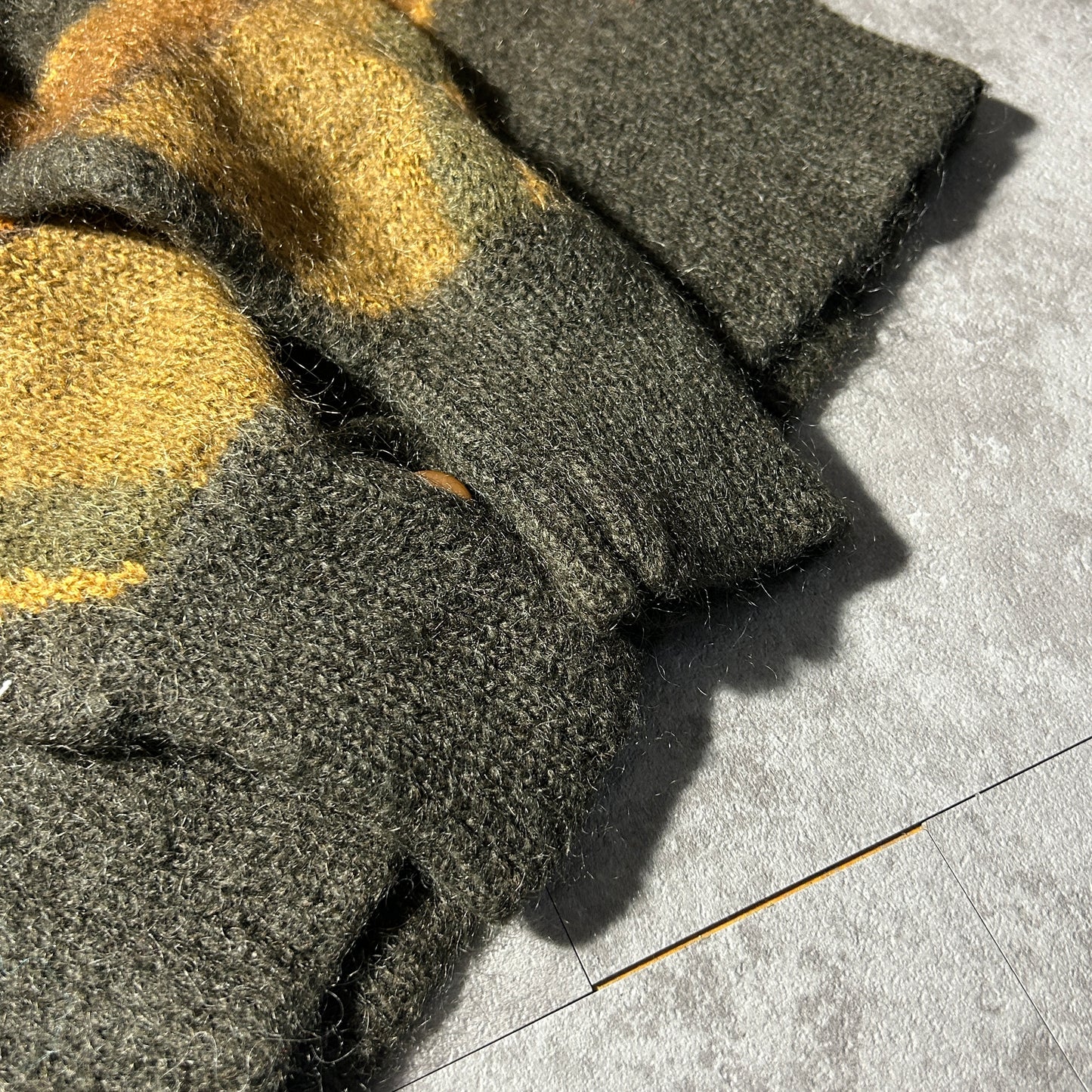 00-90s Collection by Michelle Stuart Floral Print Mohair Cardigan, Size L